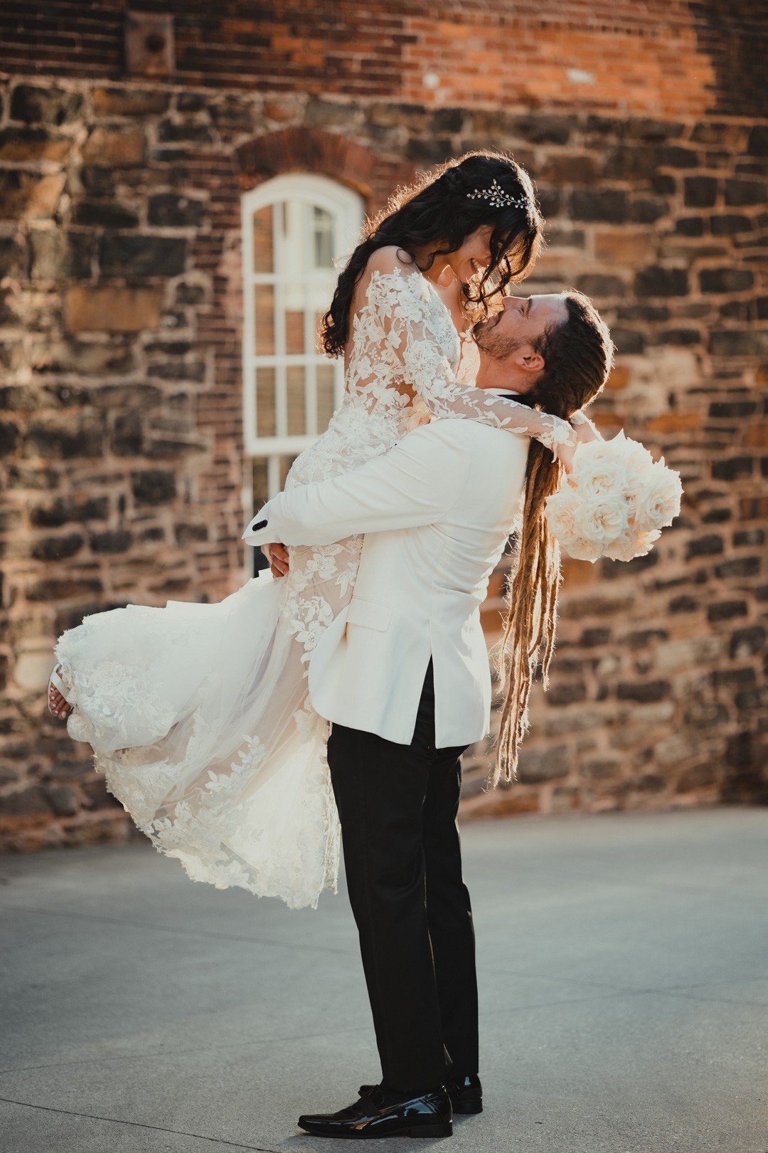 carousel-hero-element image-2